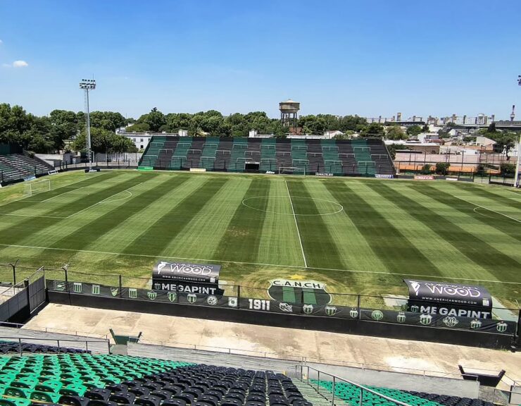 tribuna local Nueva Chicago