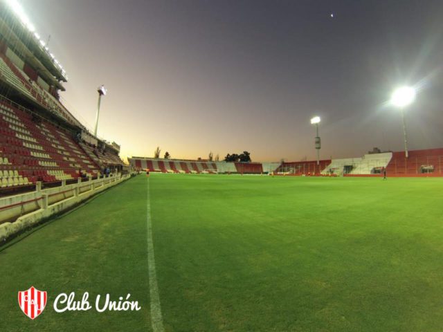 estadio union 15 de abril