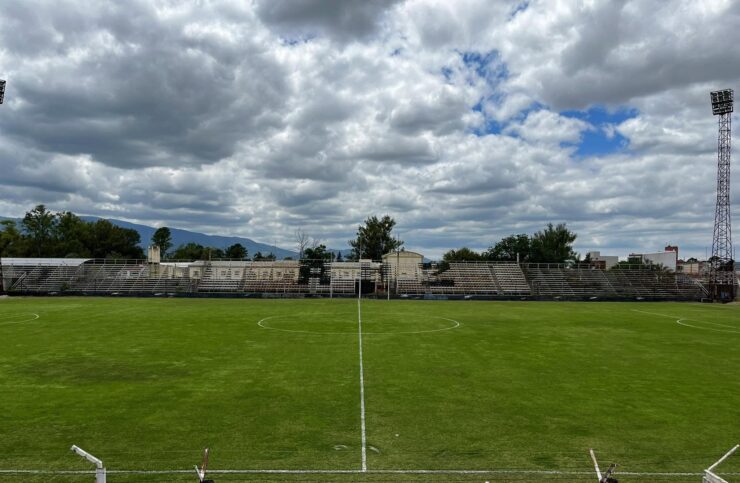 Altos Hornos Zapla estadio Altos Hornos Zapla