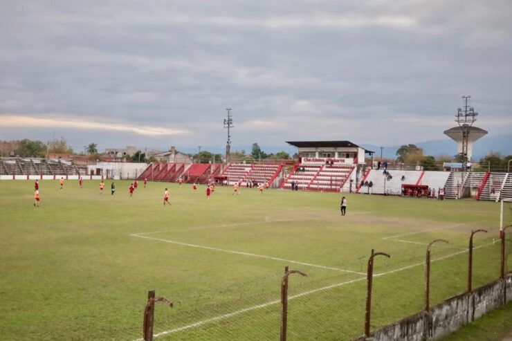 Estadio Jorge Abel Marteau tribuna