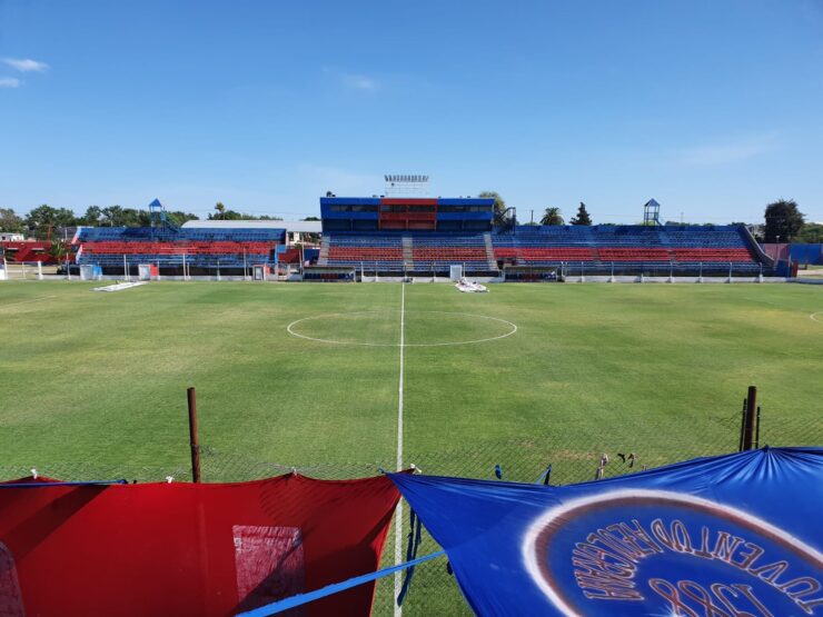 estadio Arturo "Jiya" Miranda