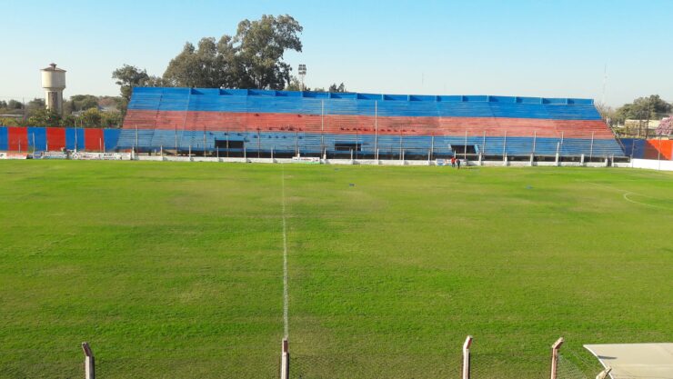 tribuna Güemes Santiago del Estero