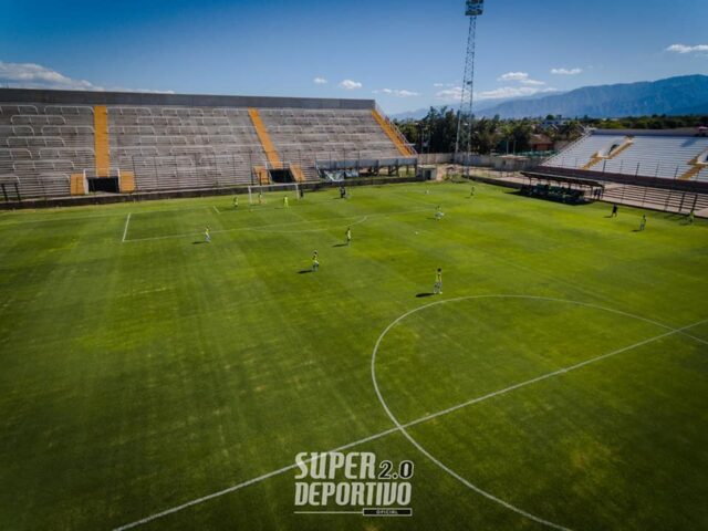 Estadio Mercado Luna