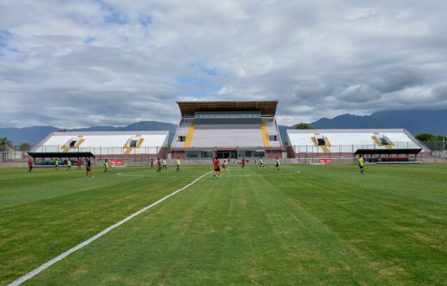 tribuna Estadio de Vargas