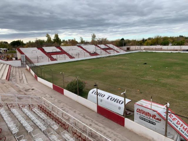 estadio Huracan Las Heras tribuna