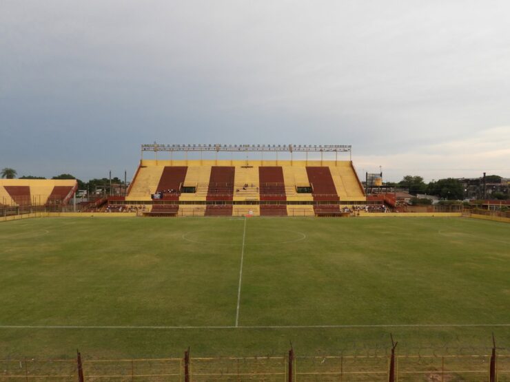 tribuna local Boca Unidos