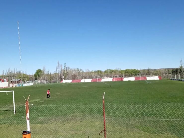 Independiente de Neuquén tribuna cancha Independiente de Neuquén