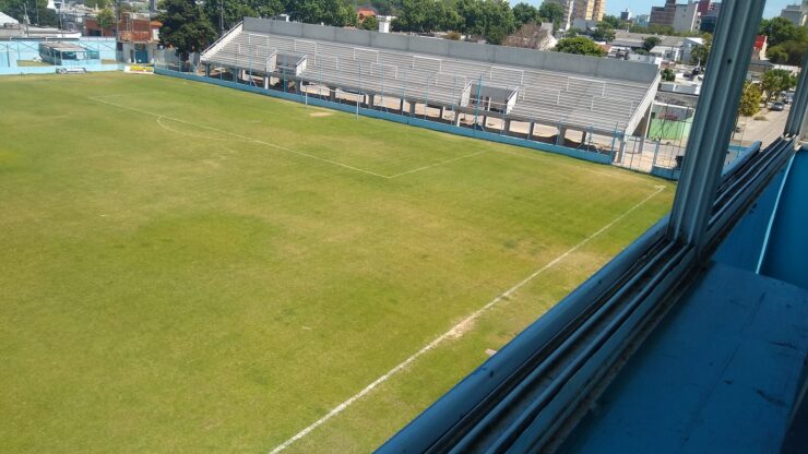 Defensores Unidos Zarate tribuna CADU Zarate