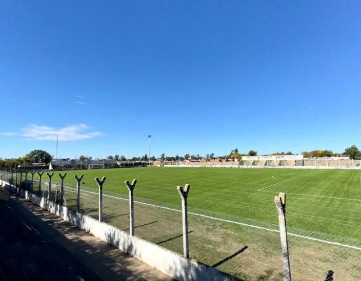 Defensores de Salto estadio Carlos Testa Salto