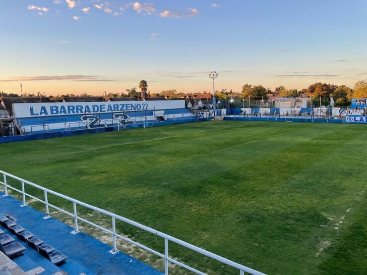 tribuna San Martín de Burzaco 