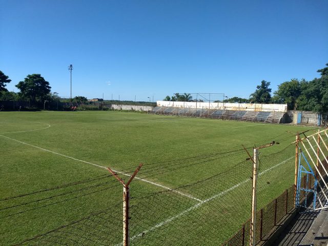 tribuna cancha Belgrano