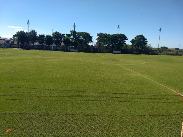 Belgrano Zarate cancha