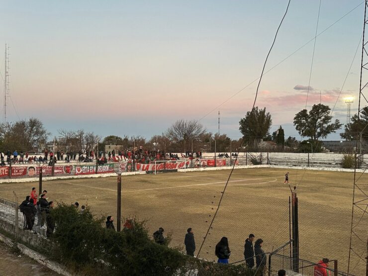 Colegiales Villa Mercedes estadio felix ramos colegiales