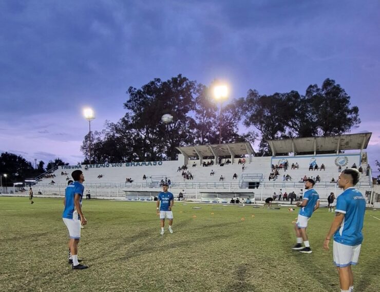 tribuna principal Central Argentino La Banda