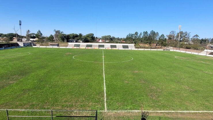 cancha club Apinta