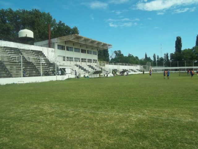 cancha San Martin Monte Coman