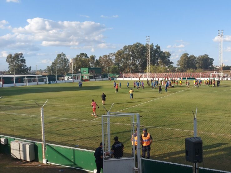 cancha Agropecuario Carlos Casares