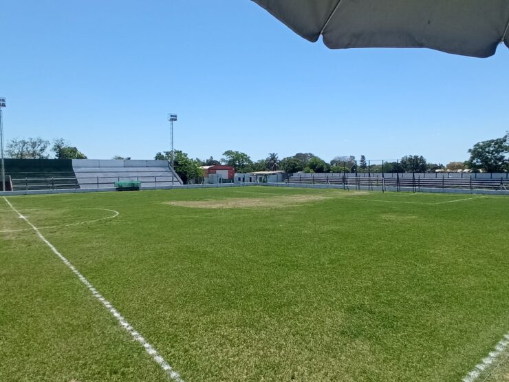 cancha Atlético Laguna Blanca tribunas