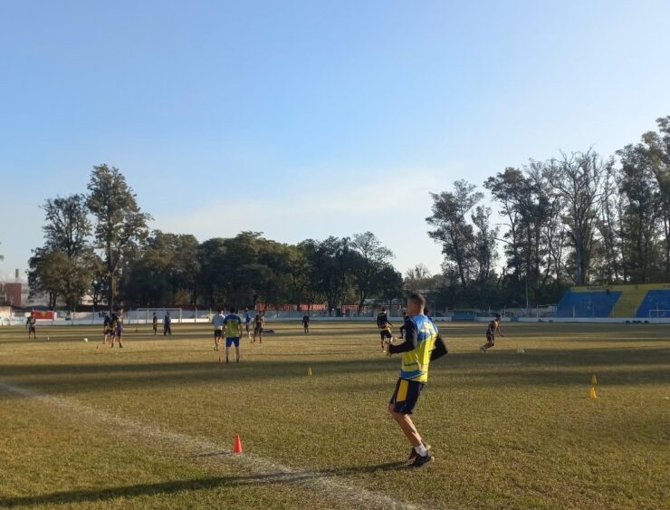 cancha club Azucarera Argentina