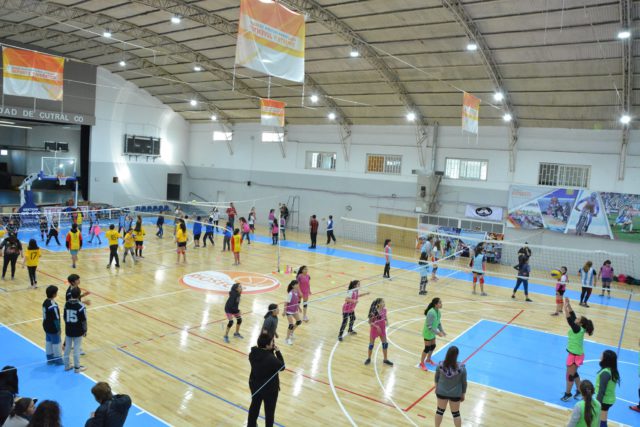 Gimnasio Municipal Mosconi Cutral Co