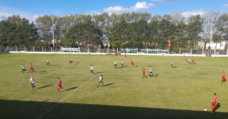 cancha ADEO Cañada de Gomez