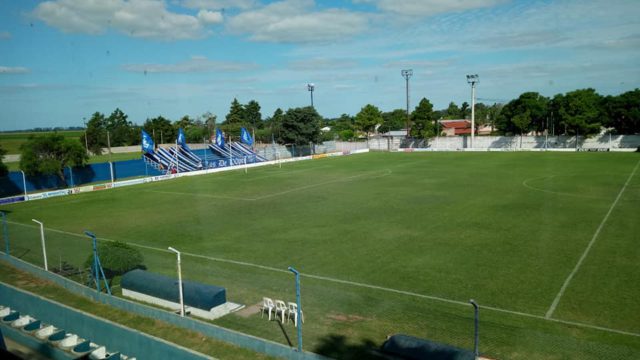 estadio Velez Oliva tribuna