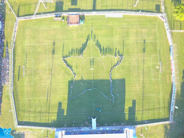 estadio Argentino (Las Parejas)