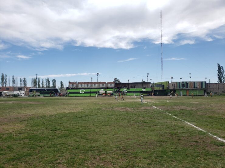 tribuna San Sebastián Cipolletti