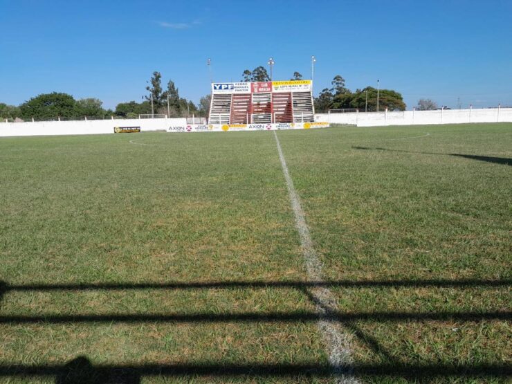 tribuna Huracán Villa Ocampo