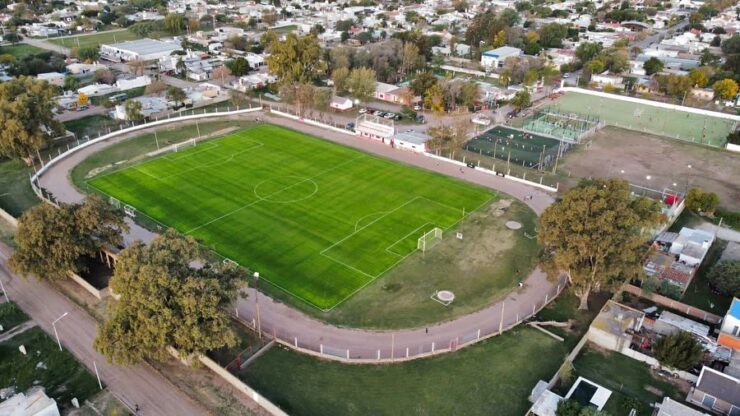 cancha Huracán de Las Varillas