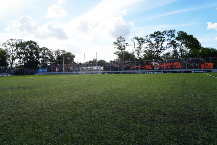 Estadio Ciudad de San Vicente cancha Estrella del Sur San Vicente