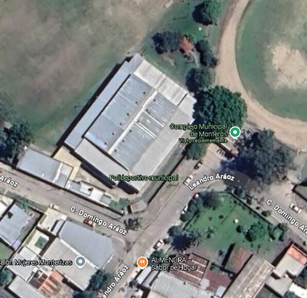 Polideportivo Monteros google maps
