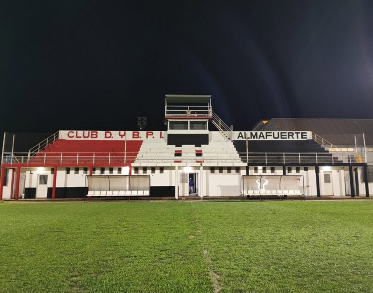 tribuna estadio Almafuerte Las Varillas